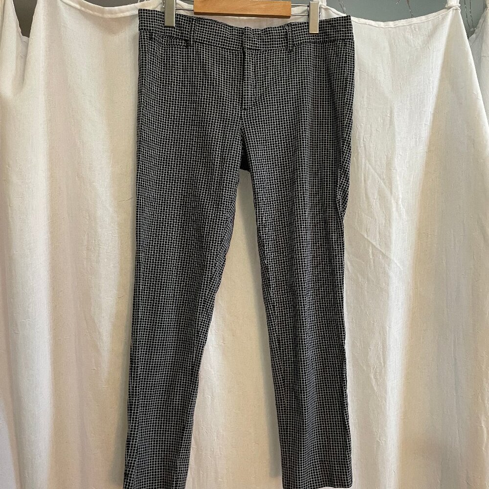 Slim Fit Patterned Pant